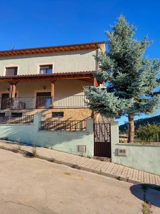 Vivienda De Uso Turistico En Entorno Maravilloso Huerta Del Rey Exteriör bild